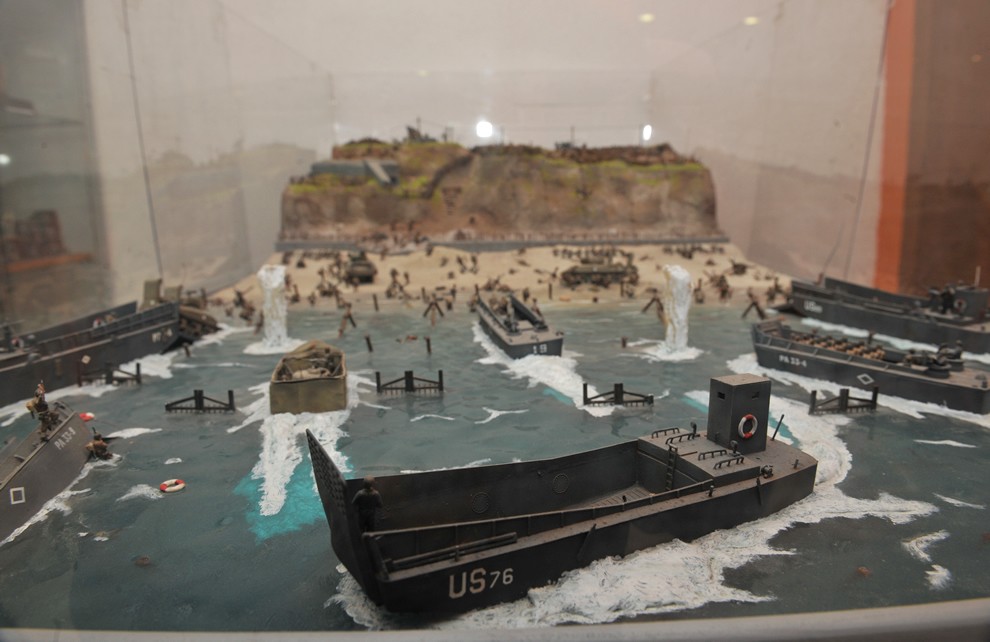 II Guerra Mondiale - Gli alleati avanzano | Civica Galleria Figurino Storico